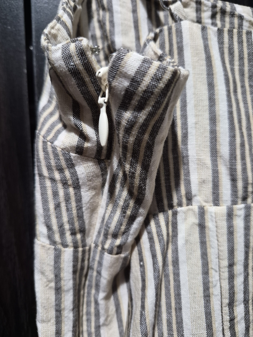 Dynamite Striped Mini Dress in White, Gray And Taupe Side Zipper Lined Xs - Picture 5 of 5